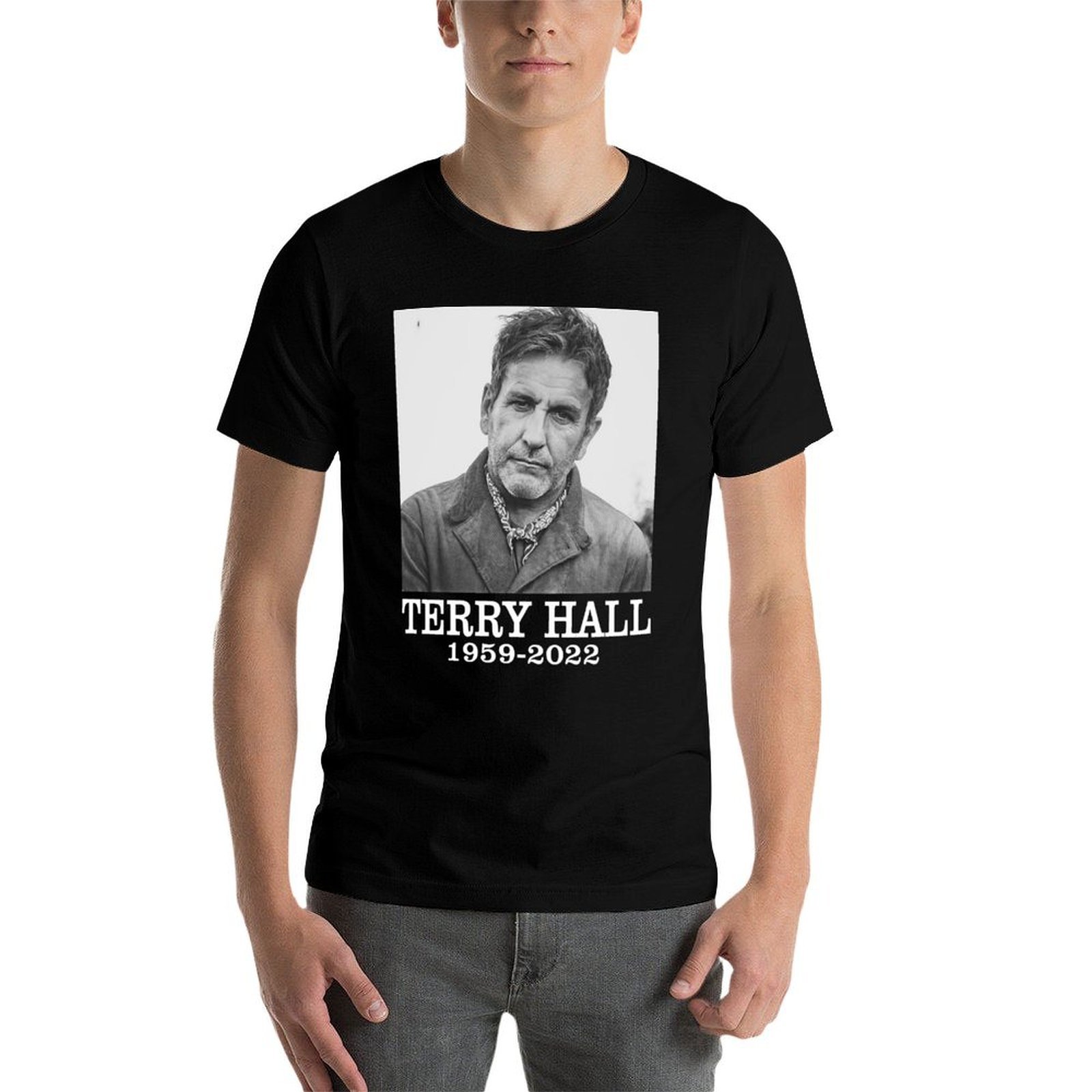 Camiseta RIP TERRY HALL 1959-2 - Outdoor Sports Hall avaliação e preço